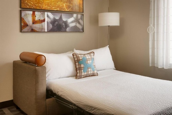 TownePlace Suites by Marriott Clovis image 17