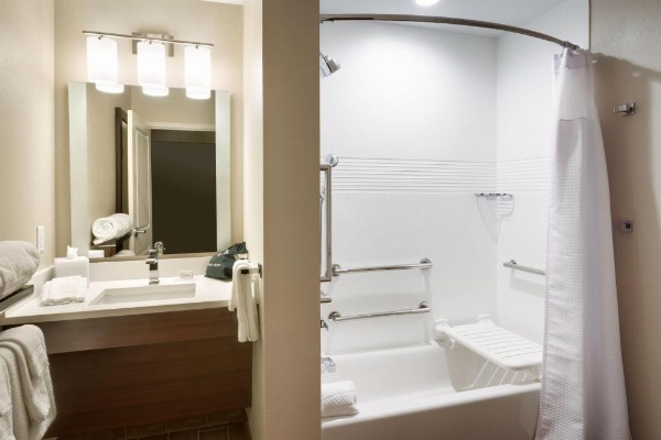 TownePlace Suites by Marriott Clovis image 20