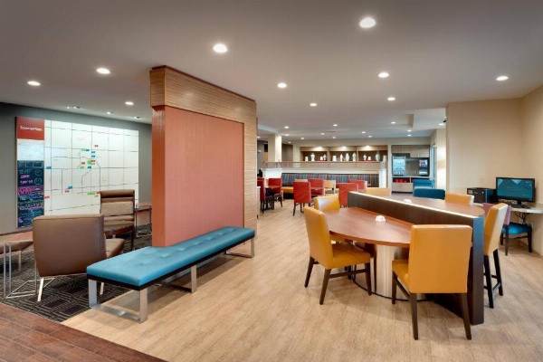 TownePlace Suites by Marriott Clovis image 28